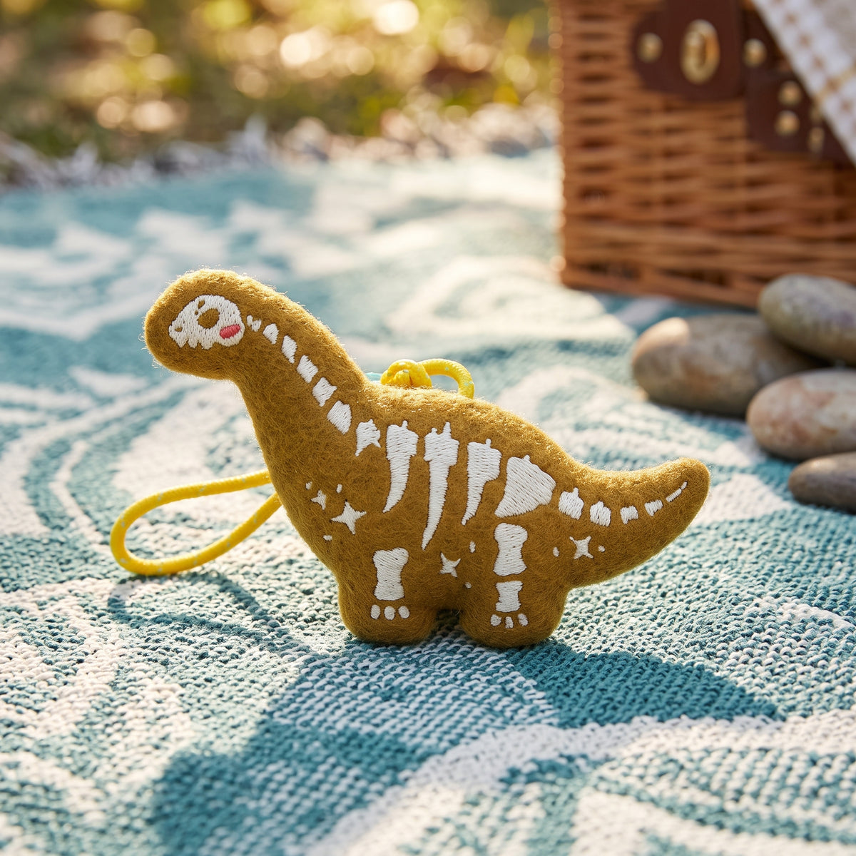 Dinosaur Plush Badge / Fridge Magnet — Brachiosaurus